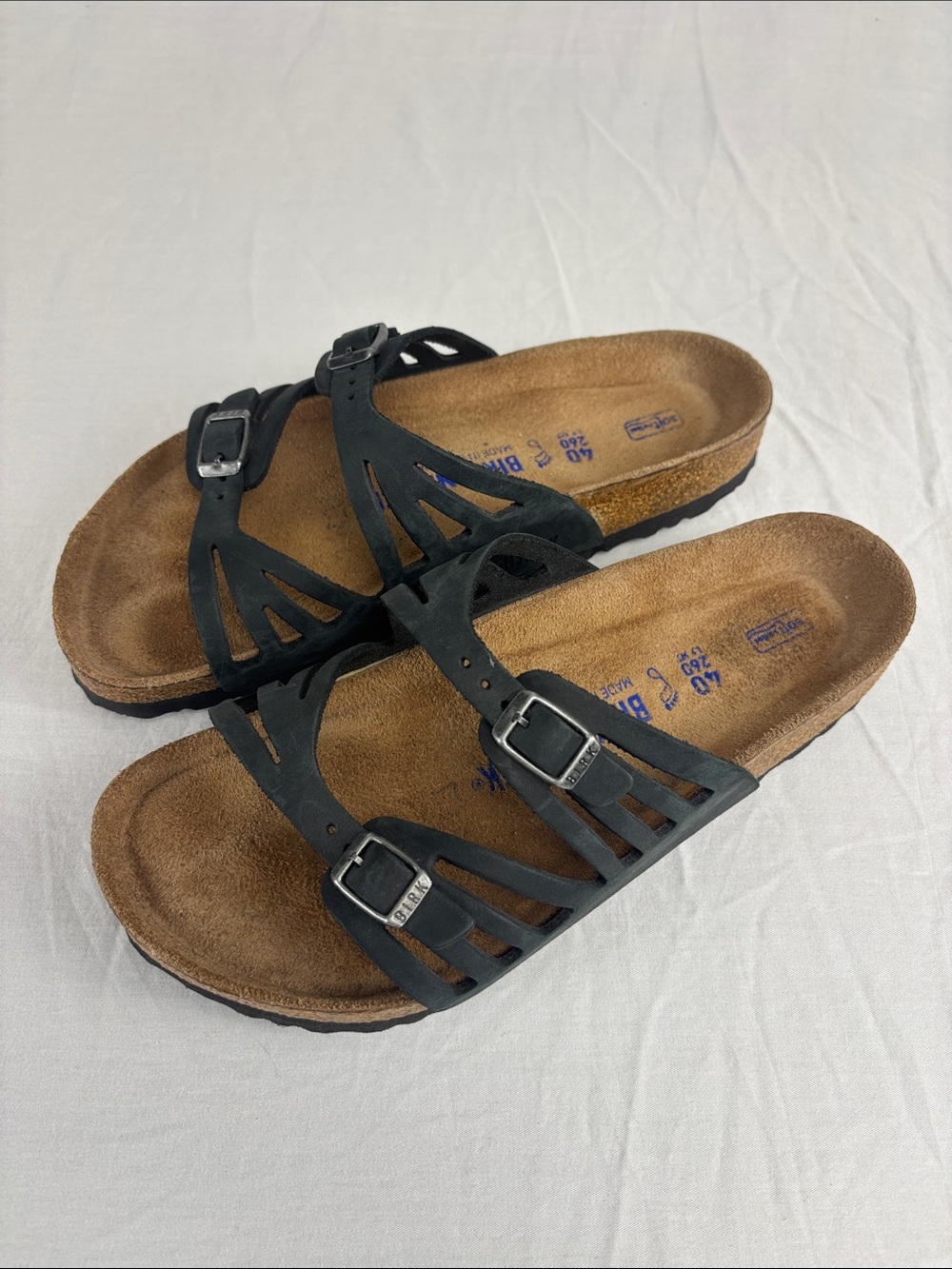 NWOT Birkenstock Women's Granada Soft Footbed Black Leather Sandal